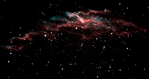 NGC6992_HaOIIIOIII_10_10_10_2x2_image1.png - NGC 6992 (Ha OIII OIII 10m:10m:10m - binning 2x2)- LX200GPS f/6.3 - ST-8XME (-10�C) - Renens 11/08/2007